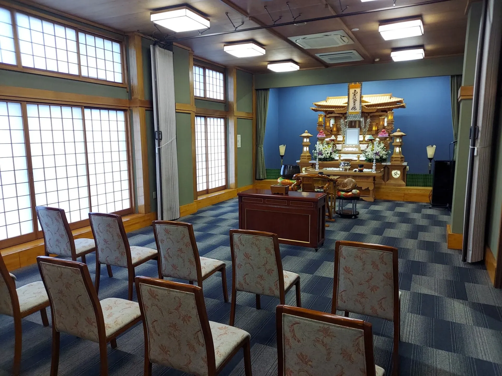 中ホール 収容人数 30名